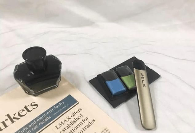 一次性电子烟如何更换电池 一次性电子烟拆解图